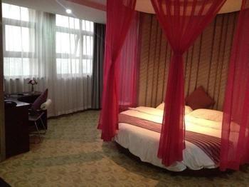 Provence Garden Hotel Ухань Экстерьер фото