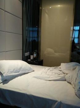 Provence Garden Hotel Ухань Экстерьер фото
